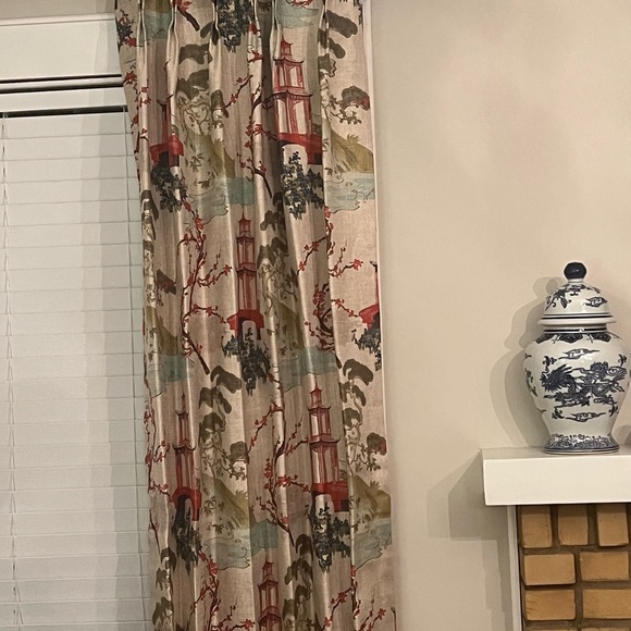 Band New Custom Made Linen Pinch Pleated Drapes~54 x 95. I have five panels. - Picture 6 of 9